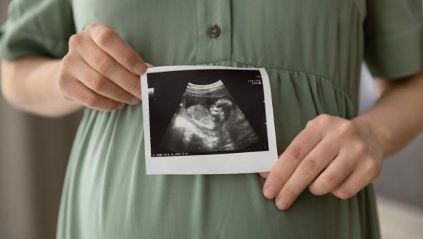 Ba Mươi Đơn Khiếu Kiện Các Nhà Sản Xuất Viên Tránh Thai Thế Hệ 3 Và 4