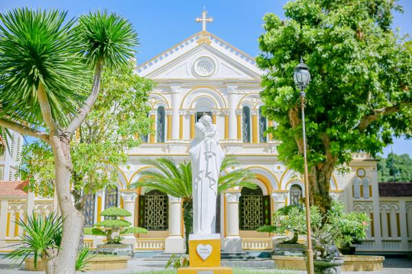 Tìm Hiểu Về Khu Đất Đại Chủng Viện Huế