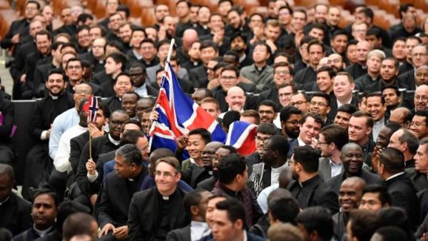 Đức Phanxicô : « Chức Linh Mục Không Phải Là Một Cuộc Sống Tiện Nghi »