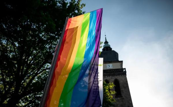 Cần Có Cái Nhìn Thương Xót Và Công Bằng Đối Với Các Nhân Vị Đồng Tính