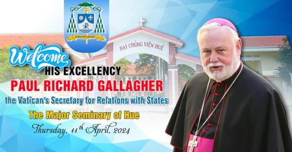 Hình Ảnh Phái Đoàn Ngoại Trưởng Tòa Thánh Thăm Đại Chủng Viện Huế