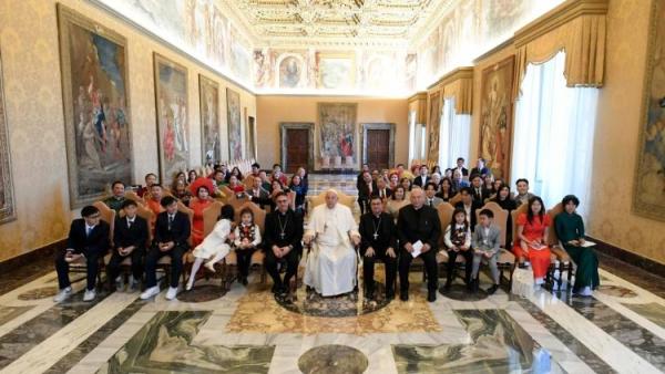 Đức Phanxicô Nói Với Nhóm Ân Nhân Việt Nam: Hỗ Trợ Các Công Việc Bác Ái Đóng Góp Vào Việc Mang Lại Niềm Hy Vọng