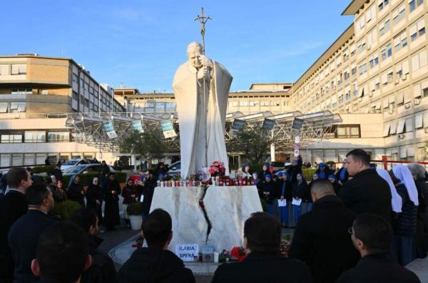 Đức Phanxicô Cảm Ơn Về Sự Chăm Sóc Và Lời Cầu Nguyện