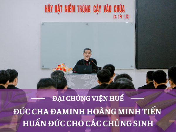 ĐCV Huế: Đức Cha Đaminh Hoàng Minh Tiến Huấn Đức Cho Các Chủng Sinh