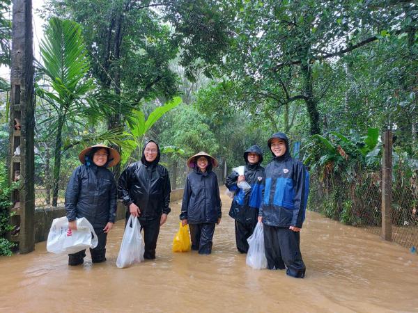 Sống Tâm Tình « Dilexi Te, Về Tình Yêu Thương Người Nghèo » Trong Mùa Lũ Lụt