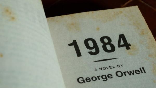 Đức Lêô XIV Phê Bình Ngôn Ngữ Theo Kiểu Orwell