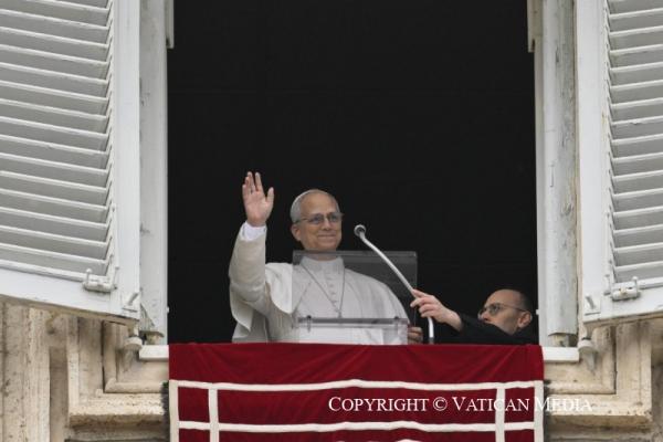 Kinh Truyền Tin Chúa Nhật II T.N. Năm A: Đừng Lãng Phí Thời Gian Theo Đuổi Vẻ Bề Ngoài