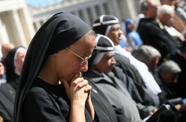 Đời Sống Thánh Hiến: Hạt Giống Hòa Bình Nơi Đâu Phẩm Giá Bị Tổn Thương