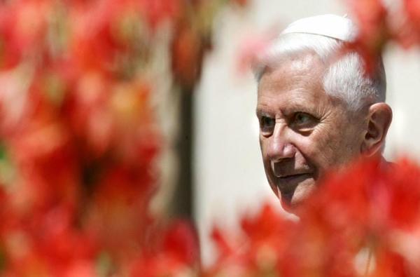 Đức Hồng y Ratzinger Và Giáo Hội Chào Đón, Đồng Thời Vẫn Để Cho Tự Do