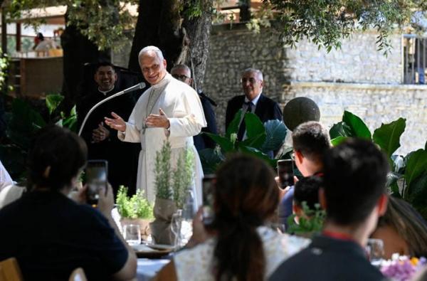Đức Lêô XIV Tại Bữa Trưa Ở Làng Laudato Si': 'Tôi Đến Với "Cơn Đói" Lòng Bác Ái Chân Thật'