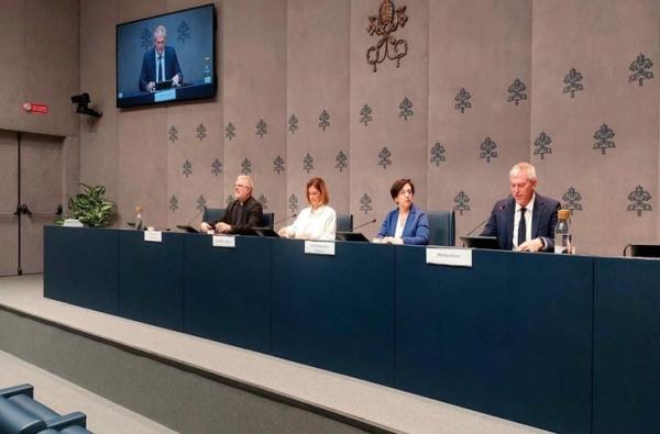 Amoris Laetitia: Hướng Tới Việc Rao Giảng Mới Mẻ Về Tin Mừng Cùng Với Các Gia Đình Và Cho Các Gia Đình